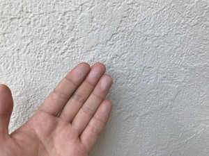 施工前：チョーキング現象