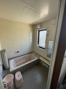 大きくて寒い1.25坪のお風呂を1坪のTOTOユニットバスに変更┃東広島市O様／施工前