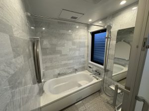大きくて寒い1.25坪のお風呂を1坪のTOTOユニットバスに変更┃東広島市O様／完成