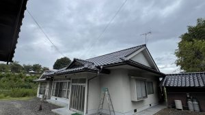 ウルトラ3S瓦スーパーへ葺き替え！美観と災害対策を実現しました／完成