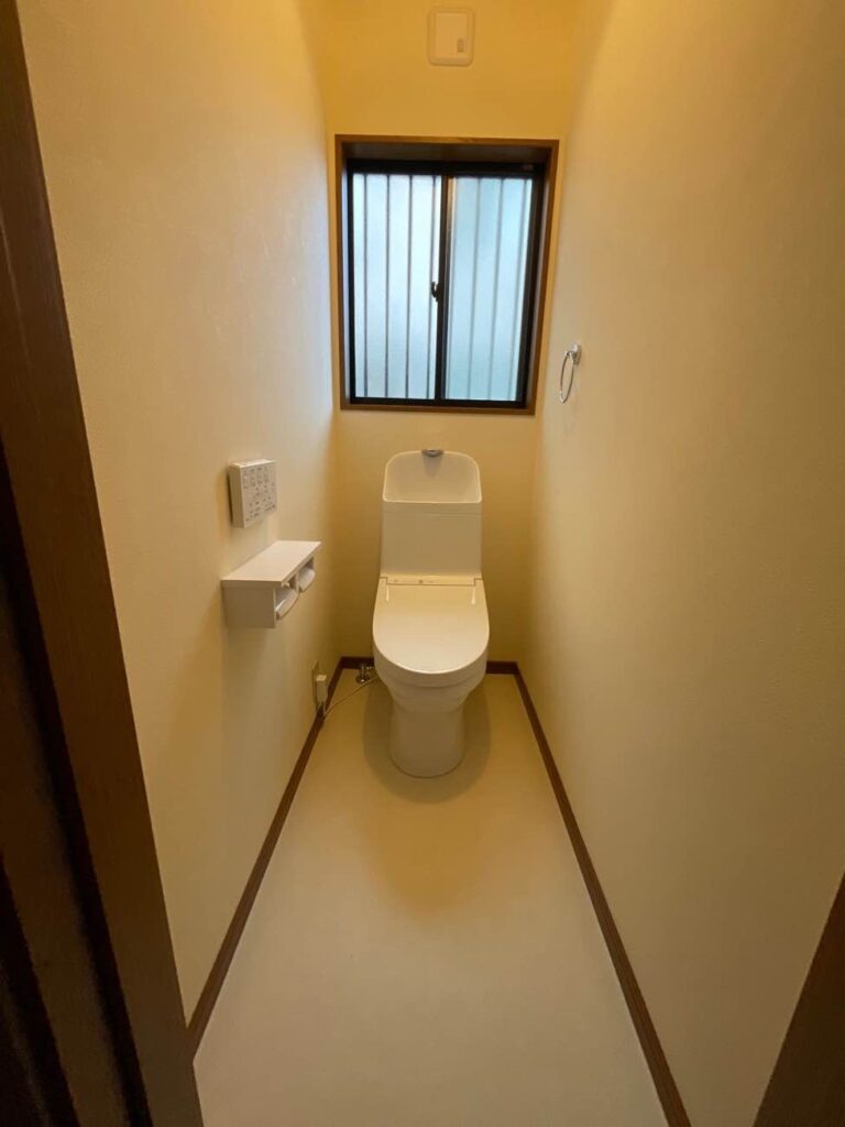 節水トイレへ取替リフォーム工事