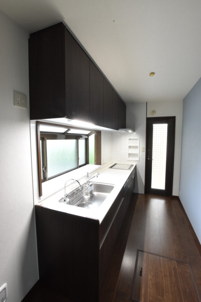 キッチン取替・内装工事