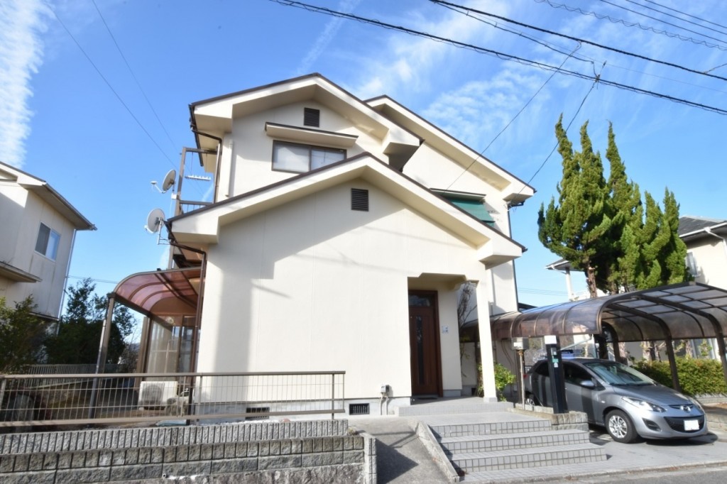 無機フッ素塗料で耐久性抜群!屋根外壁リフォーム工事!