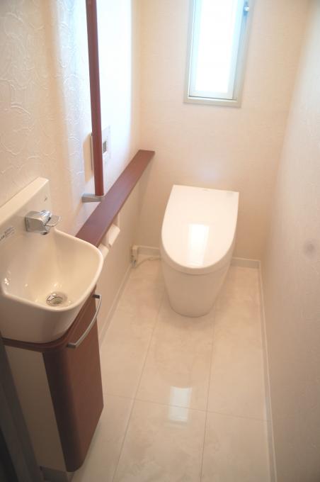 大満足 トイレリフォーム リフォーム コバーン 東広島市 呉市周辺でリフォームするなら 大満足 トイレリフォーム リフォーム コバーン 東広島市 呉市周辺でリフォームするなら