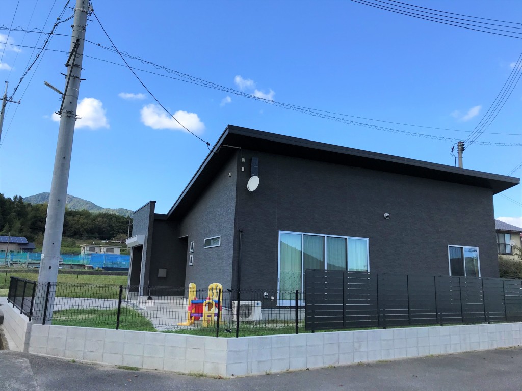 目的に合わせてカッコよく!フェンス取付工事!