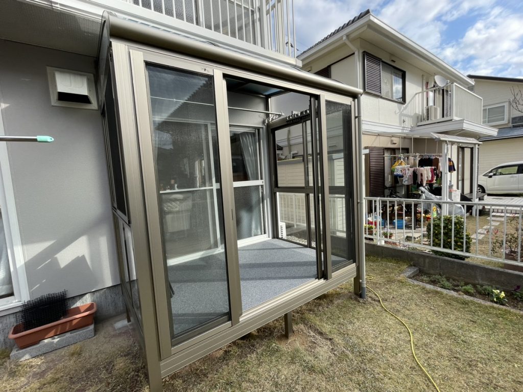 天気を気にせず洗濯物が干せる!サンルーム工事!