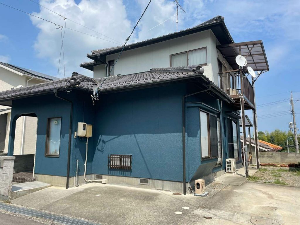 屋根瓦修繕・外壁塗装でお家長持ち!