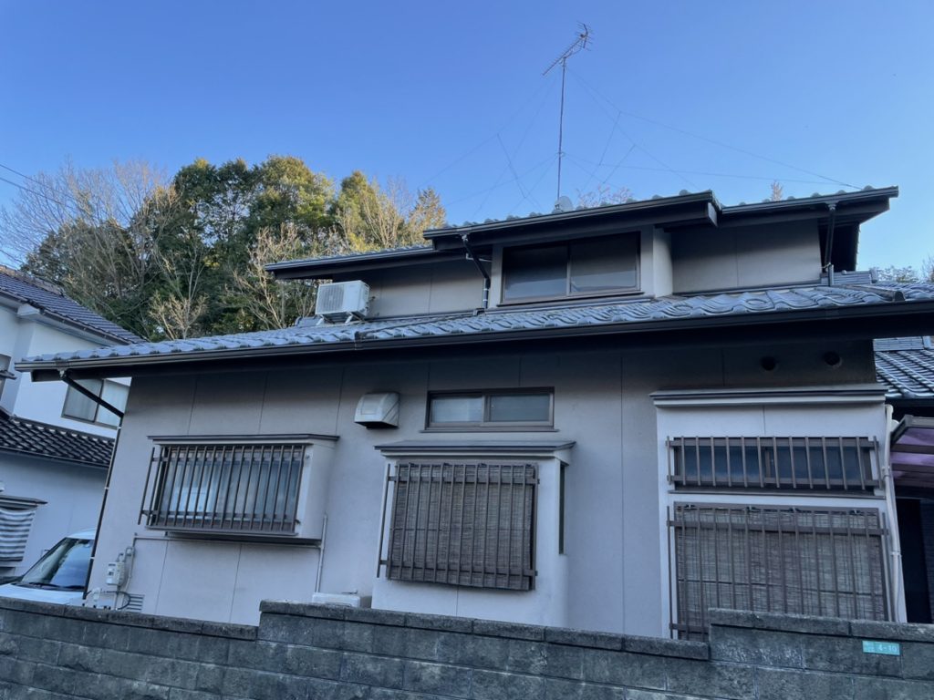 外観が蘇る!!雨樋.破風板金工事